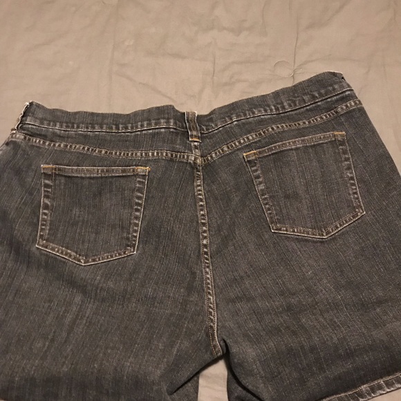Avenue denim shorts - Picture 1 of 4